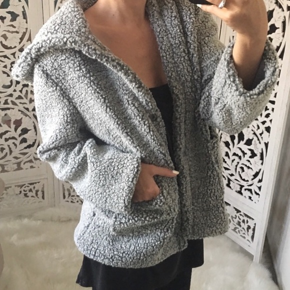 Jackets & Blazers - 🔁 Gray Sherpa Hooded Coat
